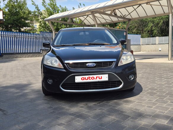 2008 Ford Focus II Рестайлинг, чёрный, 500000 рублей - вид 1