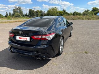 2020 Toyota Camry VIII (XV70), чёрный, 2900000 рублей, вид 5