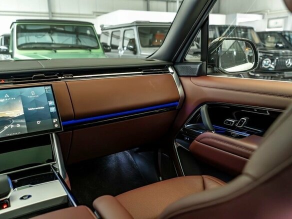 2025 Land Rover Range Rover P530 MHEV V, белый, 26500000 рублей - вид 9