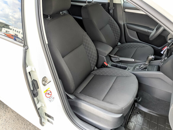 2020 Skoda Octavia III (A7) Рестайлинг, белый, 1775000 рублей - вид 22