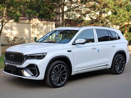 2026 Geely Monjaro (Xingyue L) I Рестайлинг 2 (China Market), белый, 4090000 рублей, вид 1