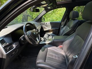 2020 BMW X5 40i IV (G05/G18), чёрный, 5000000 рублей, вид 3