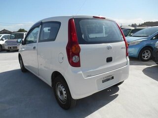 2012 Daihatsu Mira VII, белый, 380000 рублей, вид 5