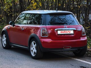 2008 Mini Hatch Cooper II (R56), красный, 720000 рублей, вид 5