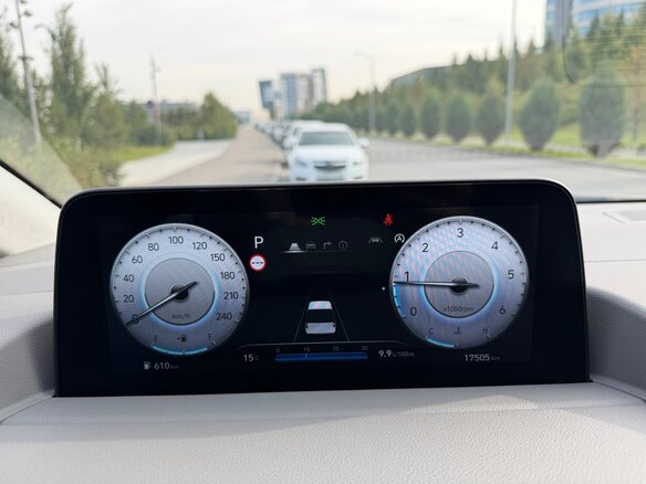2025 Hyundai Staria I, чёрный, 7900000 рублей - вид 16