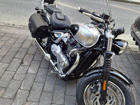 2025 Triumph Bonneville Speedmaster, серебристый, 1800000 рублей, вид 3