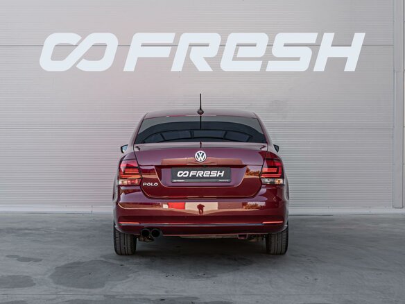 2019 Volkswagen Polo V Рестайлинг, красный, 1450000 рублей - вид 3