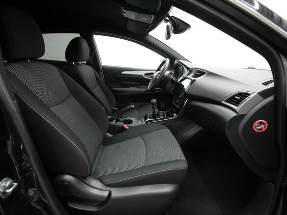 2016 Nissan Sentra VII (B17), чёрный, 1050000 рублей - вид 11