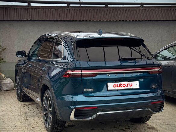 2023 Geely Monjaro I, зелёный, 2825000 рублей - вид 5