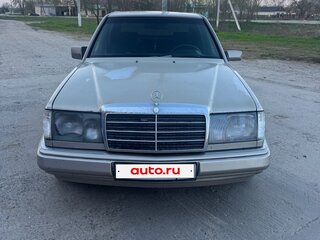 1991 Mercedes-Benz W124 300, серый, 430000 рублей, вид 1