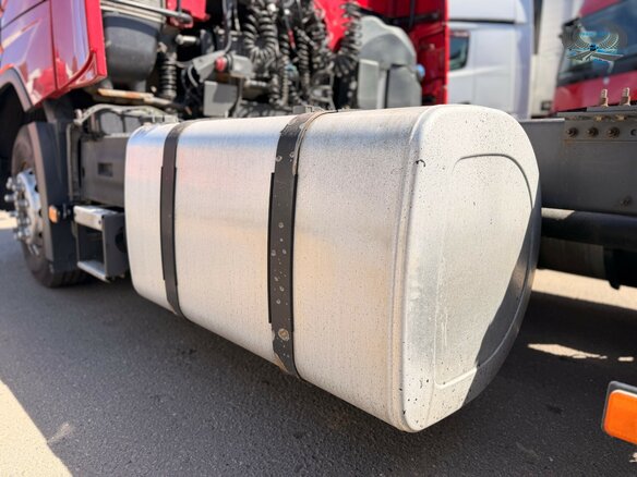 2018 Volvo FH, красный - вид 5