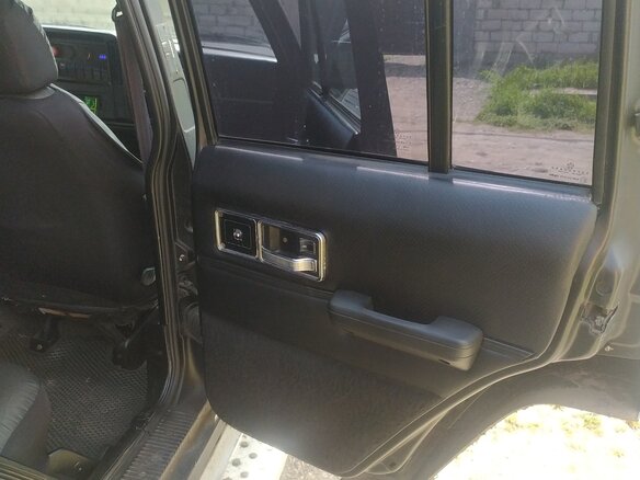 1989 Jeep Cherokee II (XJ), чёрный, 750000 рублей - вид 9