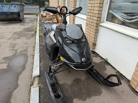 2023 BRP Ski-Doo Summit 850, чёрный, 1250000 рублей, вид 1
