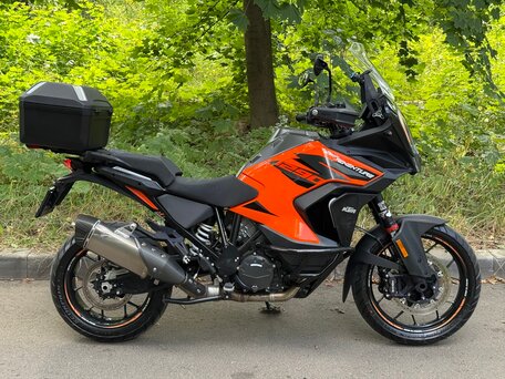 2022 KTM 1290 Super Adventure S, оранжевый, 1250000 рублей, вид 4