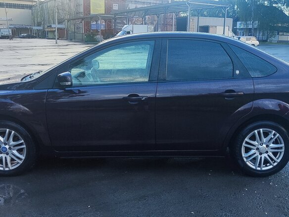 2008 Ford Focus II Рестайлинг, фиолетовый - вид 5