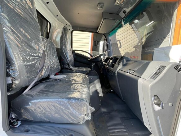 2024 Isuzu ELF KV100, белый, 4800000 рублей - вид 17