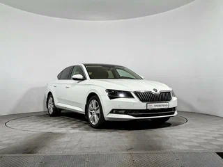 2016 Skoda Superb III, белый, 1960000 рублей, вид 3