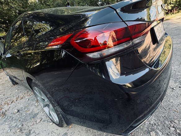 2017 Genesis G80 I, чёрный, 1660000 рублей - вид 4