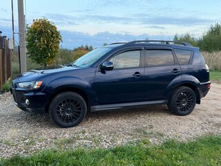 2010 Mitsubishi Outlander II Рестайлинг, синий, 885000 рублей, вид 4