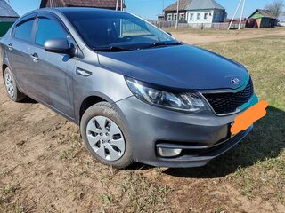 2017 Kia Rio III Рестайлинг, серый, 985000 рублей, вид 2