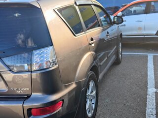 2012 Mitsubishi Outlander II Рестайлинг, коричневый, 1130000 рублей, вид 5