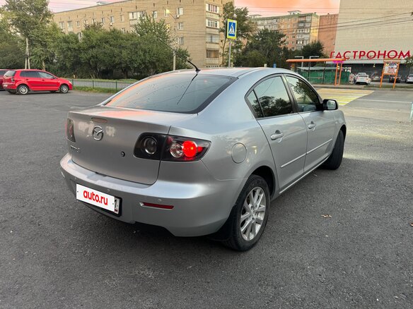 2008 Mazda 3 4-speed I (BK) Рестайлинг, серебристый, 690000 рублей - вид 3