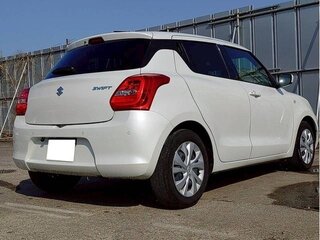 2023 Suzuki Swift VI, белый, 788000 рублей, вид 3