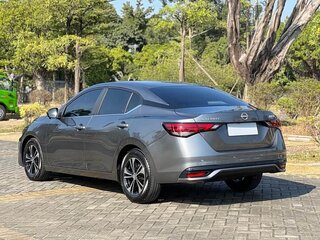 2023 Nissan Sylphy IV (B18) Рестайлинг, серый, 1600000 рублей, вид 5