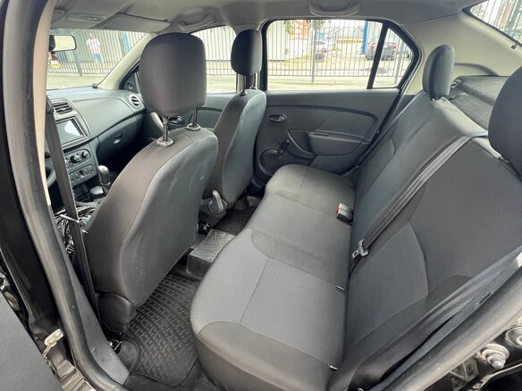 2014 Renault Logan II, чёрный, 650000 рублей - вид 7