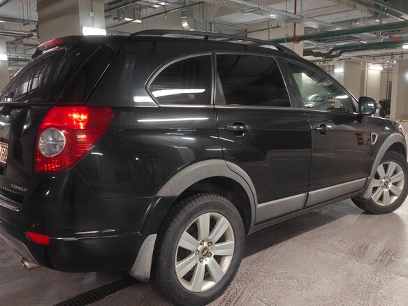 2011 Chevrolet Captiva I, чёрный, 750000 рублей - вид 8