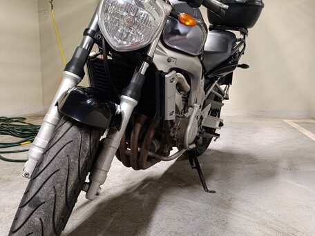 2006 Yamaha FZ6, серебристый, 360000 рублей, вид 3