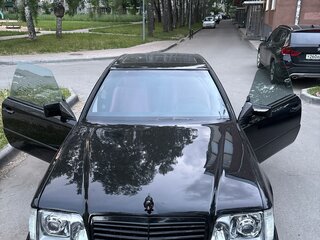1992 Mercedes-Benz W124 300, чёрный, 850000 рублей, вид 1