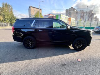 2022 GMC Yukon V, чёрный, 8990000 рублей, вид 5