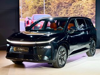 2026 Toyota bZ3X 58.3 kWh, чёрный, 2878000 рублей, вид 1