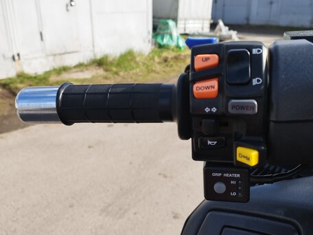 2009 Suzuki Burgman (SkyWave) 650, чёрный, 399999 рублей, вид 3