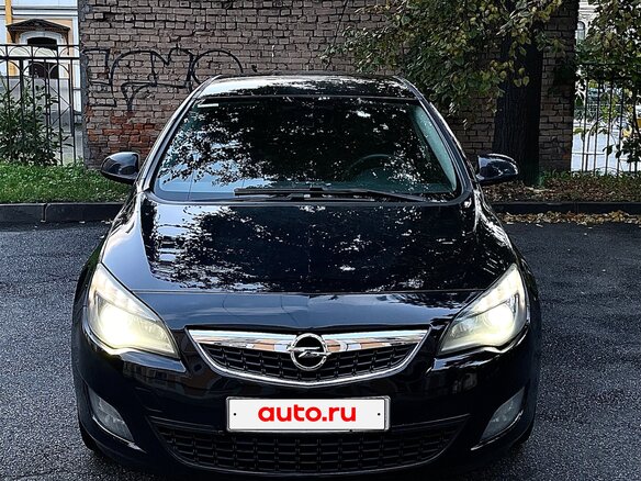 2011 Opel Astra J, чёрный, 730000 рублей - вид 1