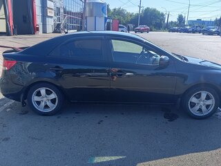 2012 Kia Cerato 6-speed II, чёрный, 675000 рублей, вид 4