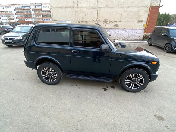 2021 Lada (ВАЗ) 2121 (4x4) Urban I Рестайлинг (2020), зелёный, 800000 рублей - вид 2