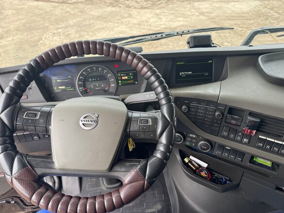 2019 Volvo FH, чёрный, 10800000 рублей - вид 8