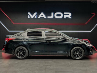 2017 Hyundai Solaris II, чёрный, 1180000 рублей, вид 4