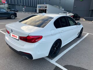 2020 BMW 5 серии 520d VII (G30/G31/G38), белый, 3071000 рублей, вид 5