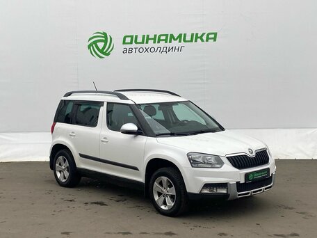 2014 Skoda Yeti I Рестайлинг, белый, 920000 рублей, вид 3