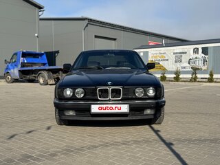 1990 BMW 7 серии 735i II (E32), чёрный, 850000 рублей, вид 2