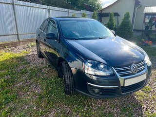 2010 Volkswagen Jetta V, чёрный, 360000 рублей, вид 3