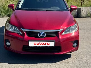 2011 Lexus CT 200h I, красный, 1700000 рублей, вид 2