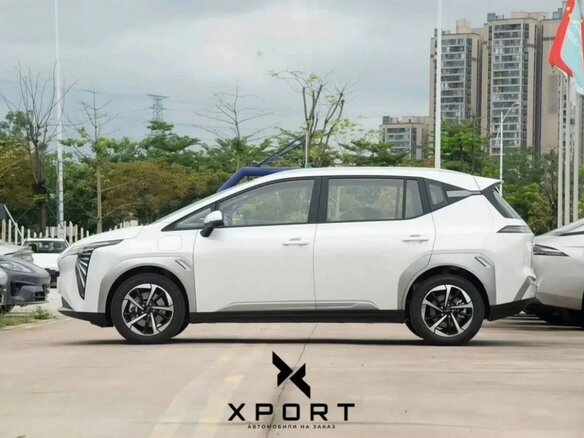 2026 Aion Y Plus 51.9 kWh, белый, 2090000 рублей - вид 9