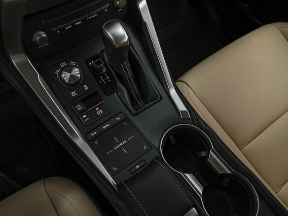 2019 Lexus NX 300h I Рестайлинг, коричневый, 3175000 рублей - вид 11