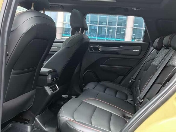 2024 Geely Cowboy, бежевый, 2661215 рублей - вид 11