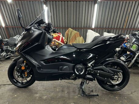 2023 Yamaha TMAX, чёрный, 1230000 рублей, вид 4
