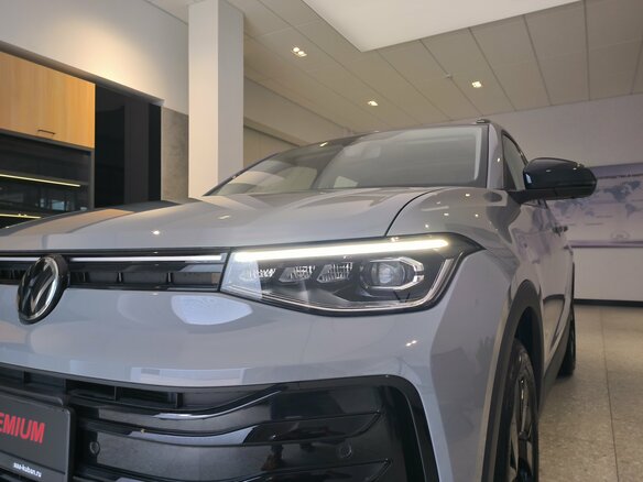 2026 Volkswagen Tharu XR, серый, 2980000 рублей - вид 7